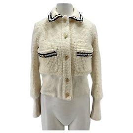 Maje Chaqueta texturizada blanca y negra