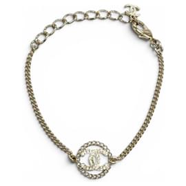 Bracciale Charm Chanel in Oro con Strass