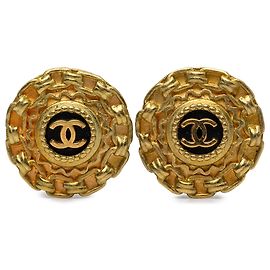 Pendientes Chanel Gold CC bañados en oro y resina con cadena y clip redondo