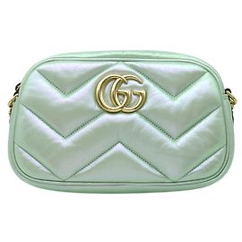 Borsa a tracolla Gucci Green Small GG Marmont Matelasse Iridescent Nappa