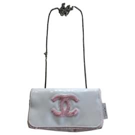 Borsa a tracolla Chanel in vernice rosa e bianca