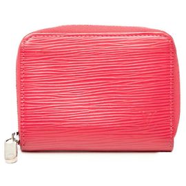 Monedero Zippy Epi Louis Vuitton en color Grenade Pink