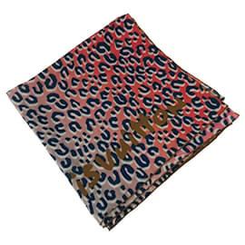 Louis Vuitton Carre Geant Leopard Patique Schal