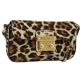 Miu Miu Shoulder Bag Harako leather Beige Gold Auth 184187A
