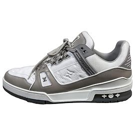 Louis Vuitton LV Trainer Monogram in Rilievo - Grigio/Bianco