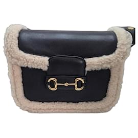 Gucci Horsebit 1955 Borsa a Tracolla Pelle Nera e Shearling