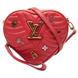 Louis Vuitton Borsa a tracolla New Wave Love Lock in pelle di vitello rossa decorata