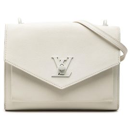 Louis Vuitton MyLockMe Chain BB in pelle di vitello morbida bianca