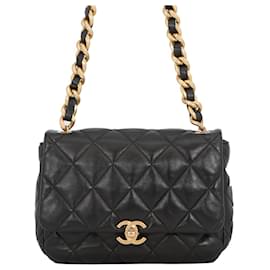 Borsa a tracolla con catena in pelle di agnello nera Chanel