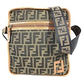 Bolsa Fendi Zucca Logo de couro marrom
