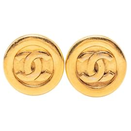 Orecchini a clip tondi Chanel Coco Mark