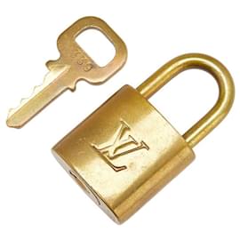 Louis Vuitton Cadena Padlock Key Set