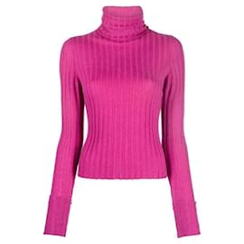 Chanel Y2K Cashmere Rollkragenpullover mit Rippenstruktur in Cyclamen Pink