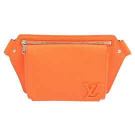 Louis Vuitton LV Aerogram Takeoff Sling M59625 Schultertasche