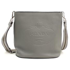Borsa a tracolla in pelle grigia Prada