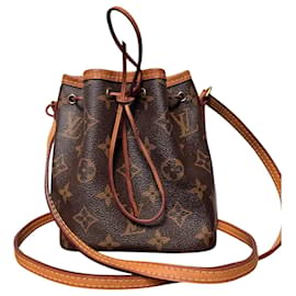 Louis Vuitton Bolso Noé Mini Monogram