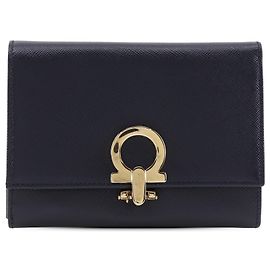 Salvatore Ferragamo Ferragamo Gancini Dreifaltiges kleines Portemonnaie aus schwarzem Leder