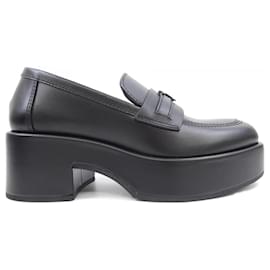 CHANEL Loafers Loafers aus Kalbsleder