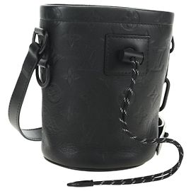 LOUIS VUITTON Monogram Shadow Chalk Nanobag Borsa Nera M44628 LV Auth 182934SM
