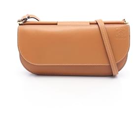 Bolso de hombro tipo pochette cartera Loewe Gate