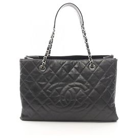 Borsa Tote Chanel Matelassé in pelle nera