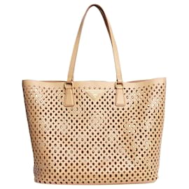 Prada Brauner Leder-Tote-Bag mit Laserschnitt - Größe