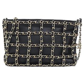 Borsa a tracolla in pelle nera Chanel AS1622