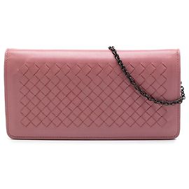Portafoglio Continental con catena in nappa Intrecciato rosa Bottega Veneta
