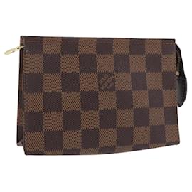 LOUIS VUITTON Damier Ebene Poche Toilette 15 Pouch N47548 LV Auth 183737V