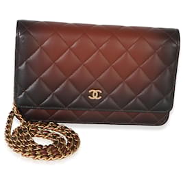 Portafoglio Chanel Classic Wallet On Chain in agnello trapuntato sfumato marrone