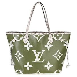 Louis Vuitton Kaki Monogram Giant Neverfull MM