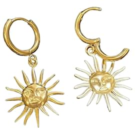 Autre Marque Pendientes de Aro Dorados con Rostro de Sol