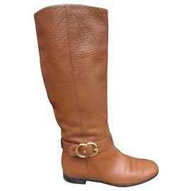 Gucci Botas Altas de Cuero Marrón