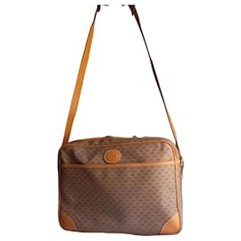 Borsa da viaggio Gucci GG Supreme Monogram marrone e pelle