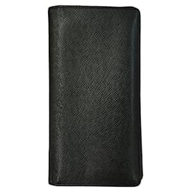 Louis Vuitton Taiga Portefeuille Brazza Long Wallet