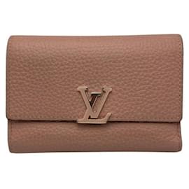 Cartera tríptico Louis Vuitton Portefeuille Capucines