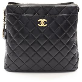 Chanel Rucksack aus matelassiertem schwarzem Leder