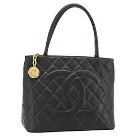 Chanel Matelassé Lambskin leather 25