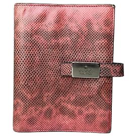 Portafoglio Vintage Gucci in pelle di serpente, rosa, bordeaux, argento