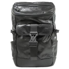 louis vuitton 2054 mountain backpack Monogram 3D Drawstring Grey Black 1417168 – FASHIONPHILE Evocative of the rugged spirit of a hiking pack LOUIS VUITTON Discovery Backpack mm