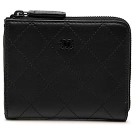 Chanel AP3711 Tri-Fold Wallet Black White ref.2749474 - Joli Closet