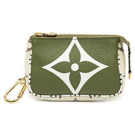 Louis Vuitton Micro Pochette Accessoires Monogram Giant Verde