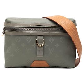 Louis Vuitton Gray Monogram Titanium Messenger PM