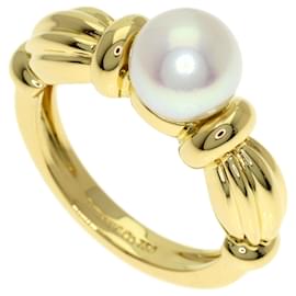 Tiffany & Co. Pearl Signature Ring