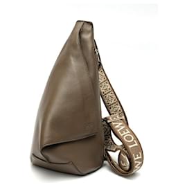 Borsa a tracolla Loewe Anton in pelle marrone