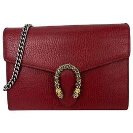 Mini borsa Dionysus Gucci con catena, portafoglio Hibiscus Red, borsa a tracolla e clutch