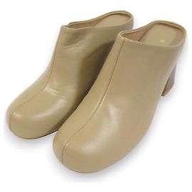 Autre Marque Sandali Sabot in Pelle REMME