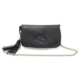 Gucci Borsa a tracolla Soho in pelle nera con nappa e catena