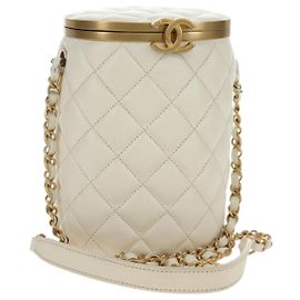 Borsa a Spalla CHANEL Chain Matelasse in Pelle di Agnello Bianco Oro CC Auth BA13318M