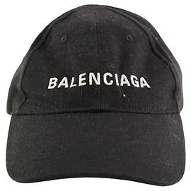 Balenciaga Cappellino nero